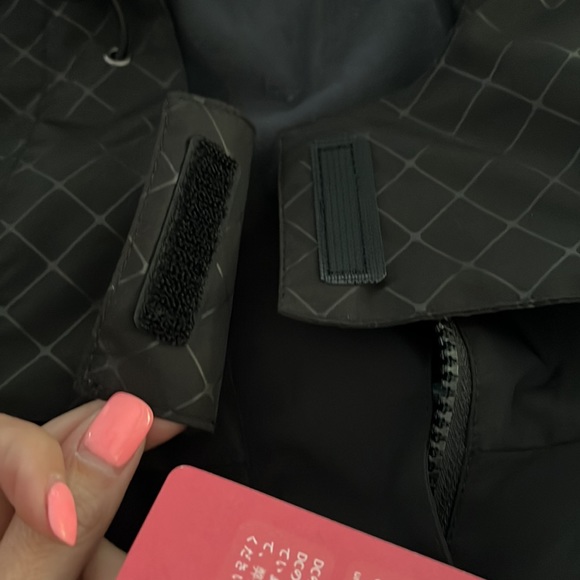 Women’s lightweight coat with thermal lining size M with detachable hood - Picture 12 of 13